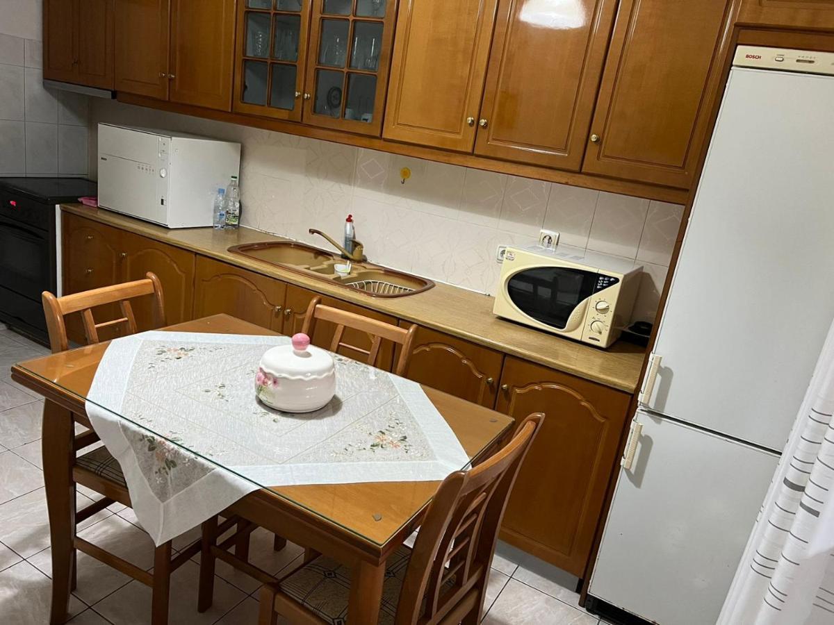 Goni Guest House Sarande Exterior photo